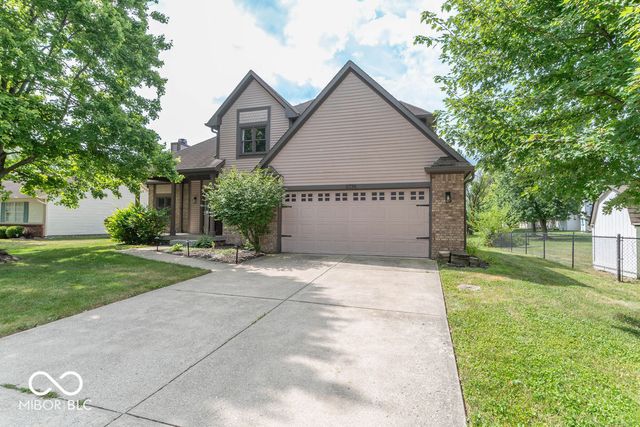 11735 Grenadier Lane, Indianapolis, IN 46229