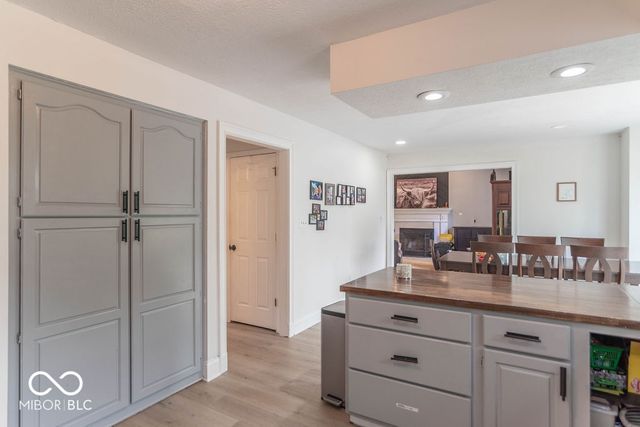 11735 Grenadier Lane, Indianapolis, IN 46229