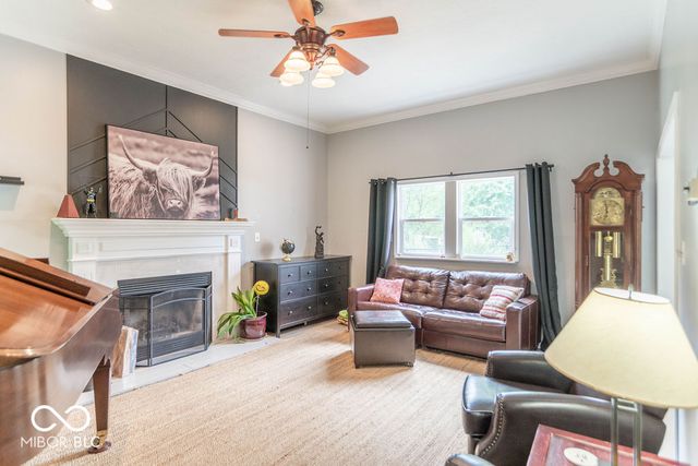 11735 Grenadier Lane, Indianapolis, IN 46229