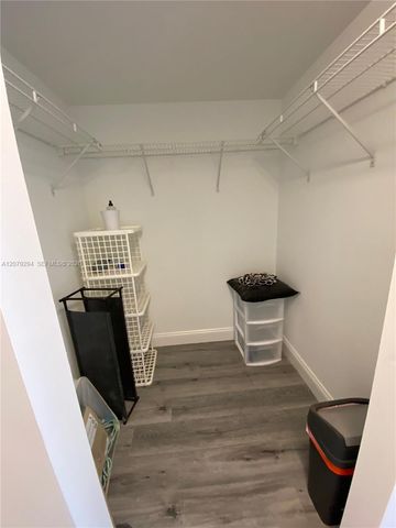 1200 Brickell Bay Drive 2303, Miami, FL 33131