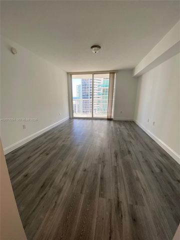 1200 Brickell Bay Drive 2303, Miami, FL 33131