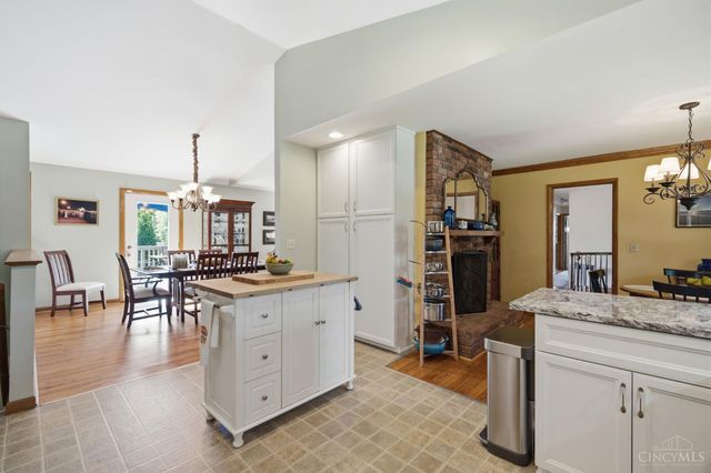 8818 Morganraiders Lane, Sycamore Twp, OH 45236