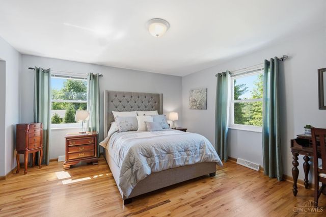 8818 Morganraiders Lane, Sycamore Twp, OH 45236