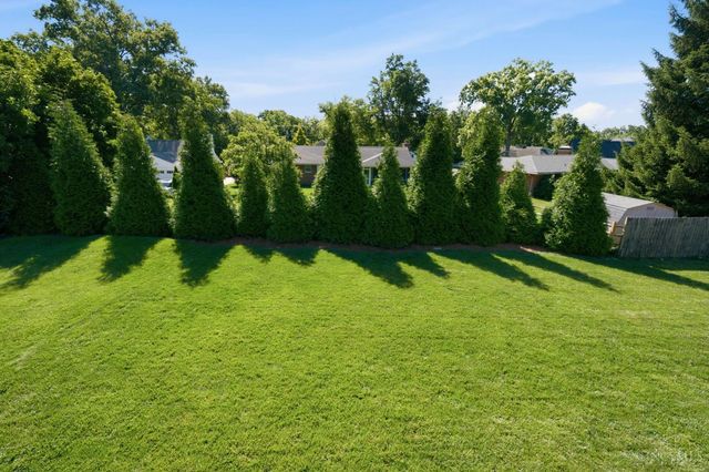 8818 Morganraiders Lane, Sycamore Twp, OH 45236