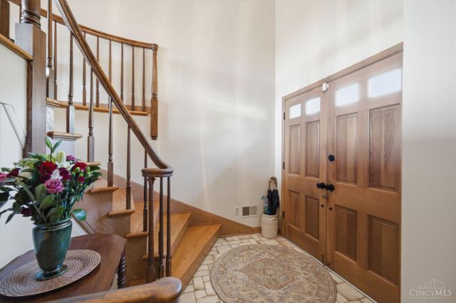 8818 Morganraiders Lane, Sycamore Twp, OH 45236