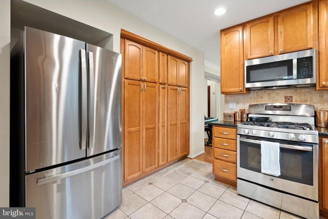8141 SEA WATER PATH, Columbia, MD 21045