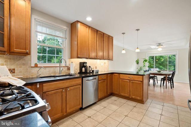 8141 SEA WATER PATH, Columbia, MD 21045