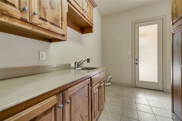 30 Kingsbury Trail, Heath, TX 75032