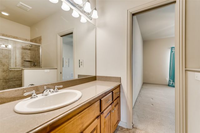 30 Kingsbury Trail, Heath, TX 75032