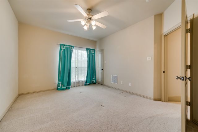 30 Kingsbury Trail, Heath, TX 75032