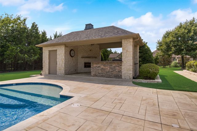 30 Kingsbury Trail, Heath, TX 75032