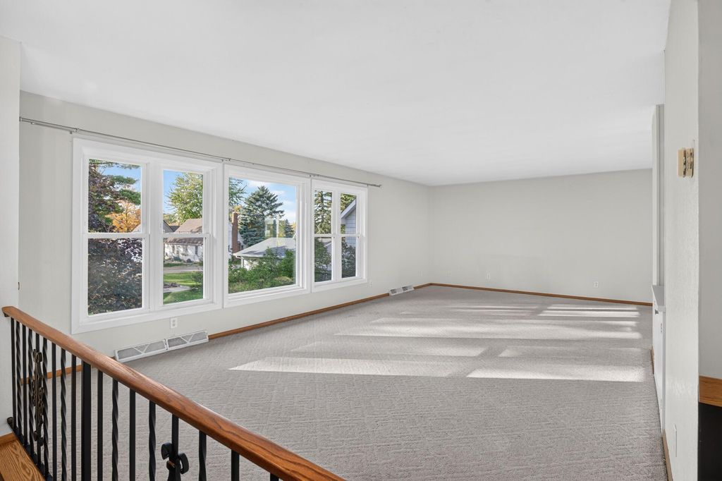 909 7th Avenue, Howard Lake, MN 55349 — photo 5