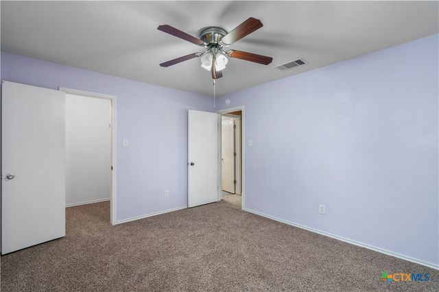 2609 Jason Drive, Taylor, TX 76574