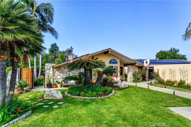3821 Potrero, Fullerton, CA 92835