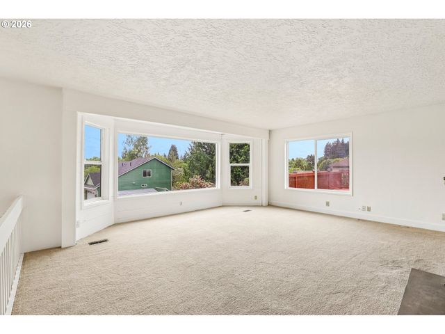 7017 Ne 2ND Ave, Vancouver, WA 98665