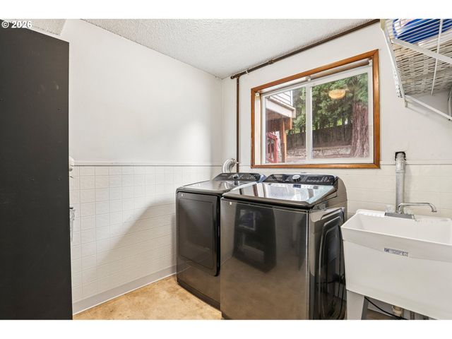 7017 Ne 2ND Ave, Vancouver, WA 98665