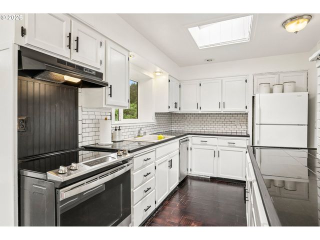 7017 Ne 2ND Ave, Vancouver, WA 98665