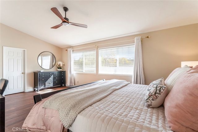 29033 Shadow Valley Lane, Saugus, CA 91390