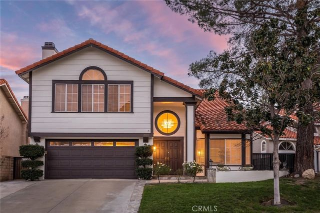 29033 Shadow Valley Lane, Saugus, CA 91390