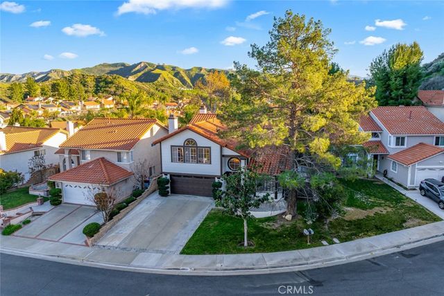 29033 Shadow Valley Lane, Saugus, CA 91390