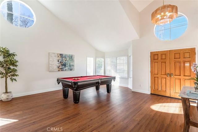29033 Shadow Valley Lane, Saugus, CA 91390
