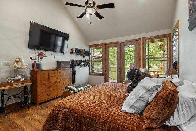 307 Beachside Drive, Trinidad, TX 75163