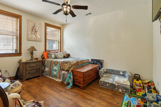 307 Beachside Drive, Trinidad, TX 75163
