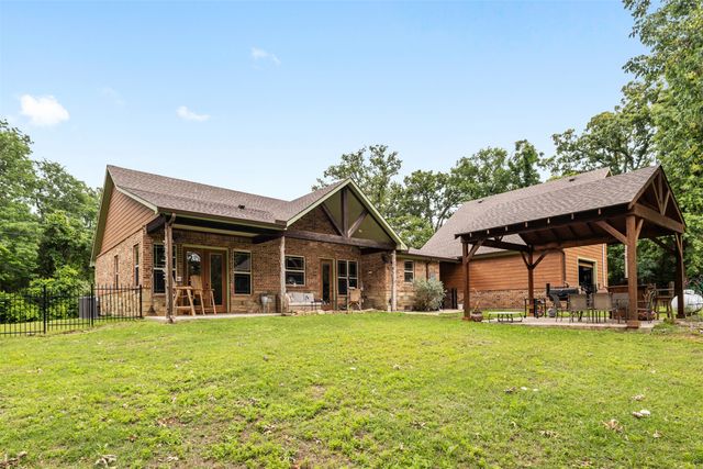 307 Beachside Drive, Trinidad, TX 75163