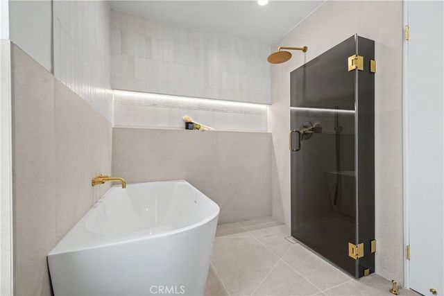 356 Geneva, Claremont, CA 91711
