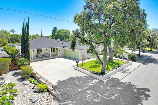356 Geneva, Claremont, CA 91711