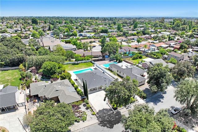 356 Geneva, Claremont, CA 91711