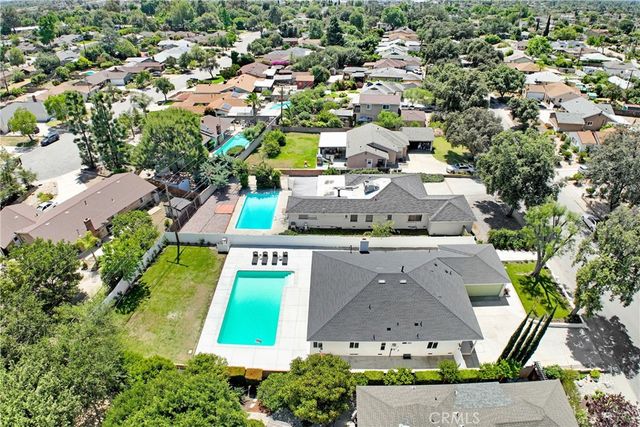 356 Geneva, Claremont, CA 91711