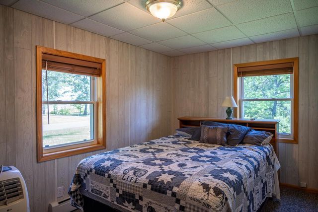 685 Hog Island Road, New Lisbon, WI 53950