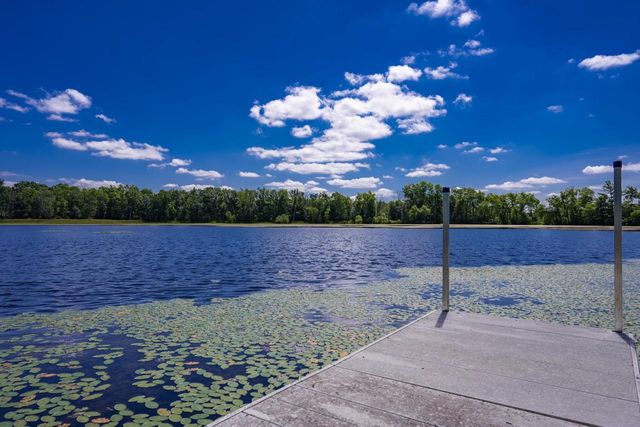 685 Hog Island Road, New Lisbon, WI 53950