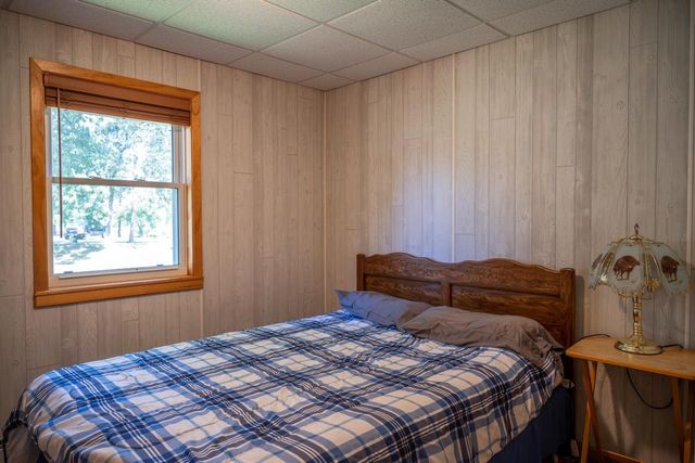 685 Hog Island Road, New Lisbon, WI 53950