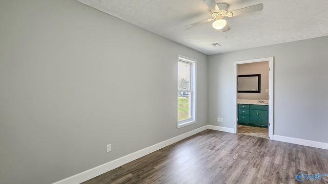 18310 Baker Hill Road, Athens, AL 35611