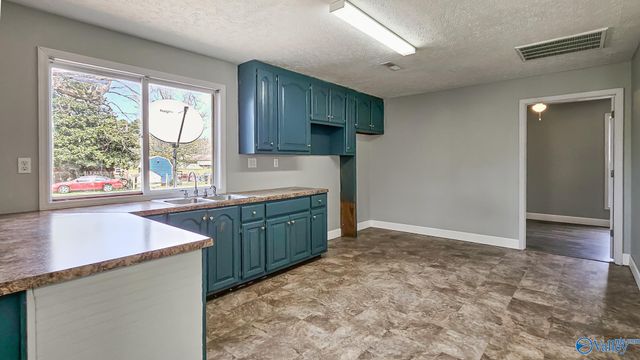 18310 Baker Hill Road, Athens, AL 35611