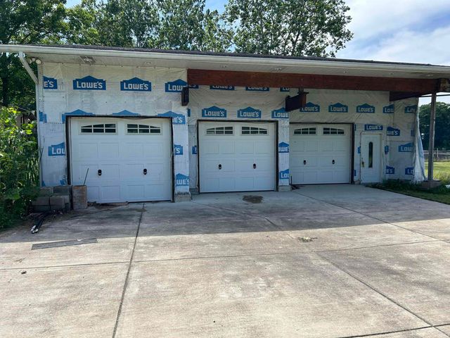 10225 Vistula Road, Osceola, IN 46561