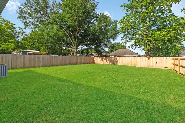 714 North Perkins, Franklin, TX 77856