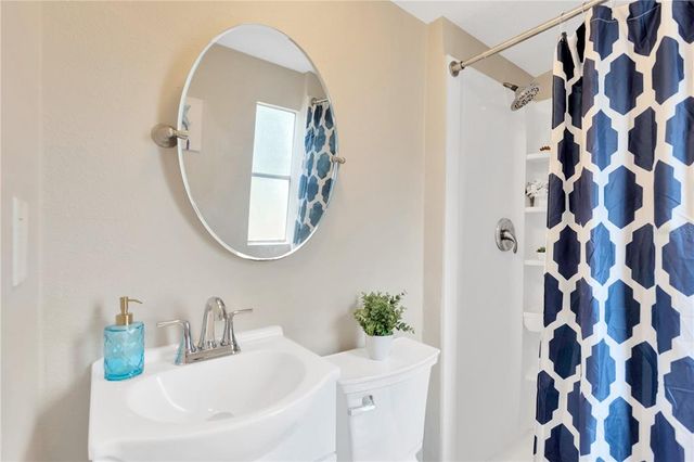 2204 VILLA DRIVE, Valrico, FL 33594