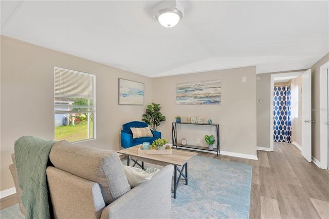 2204 VILLA DRIVE, Valrico, FL 33594