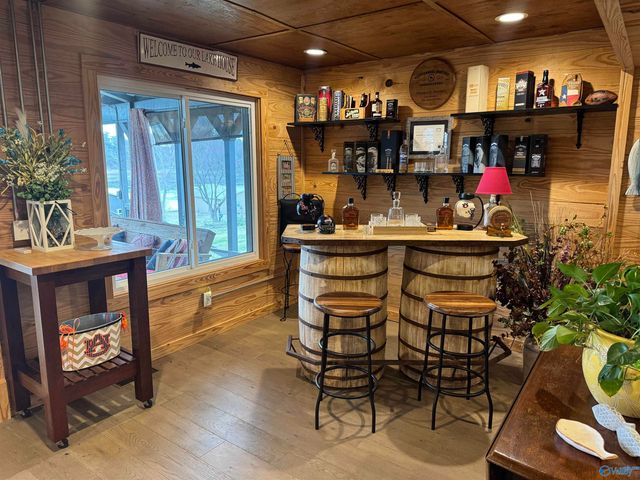 1475 Point Of Pines, Guntersville, AL 35976