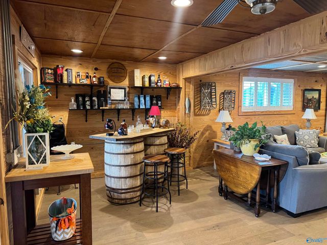 1475 Point Of Pines, Guntersville, AL 35976