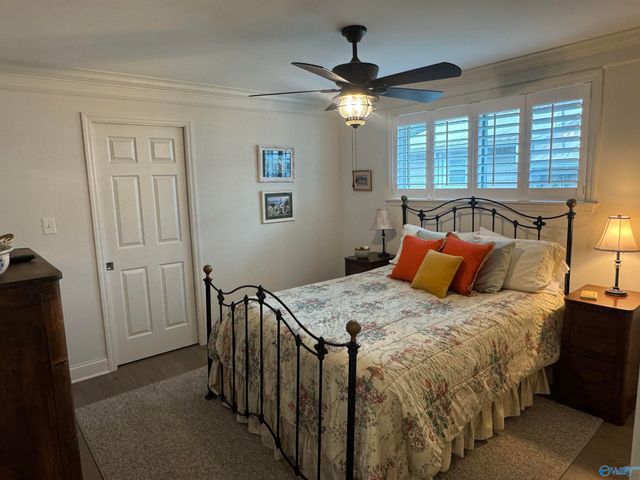 1475 Point Of Pines, Guntersville, AL 35976