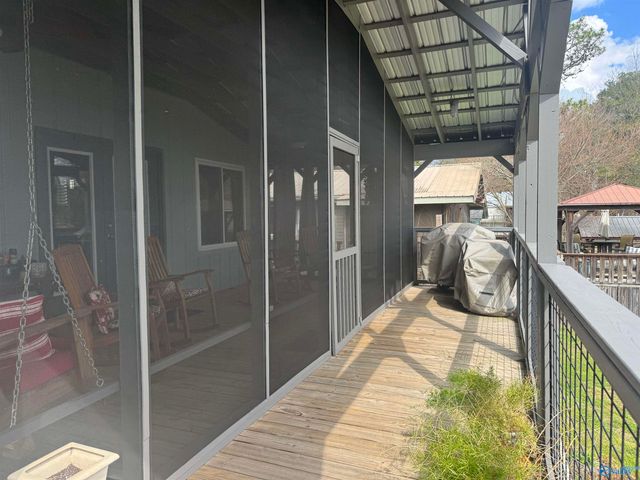 1475 Point Of Pines, Guntersville, AL 35976