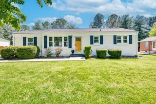 202 Avondale Dr, Franklin, TN 37064