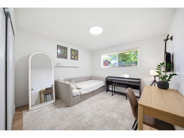 4567 Se WHITE LAKE Rd, Milwaukie, OR 97222