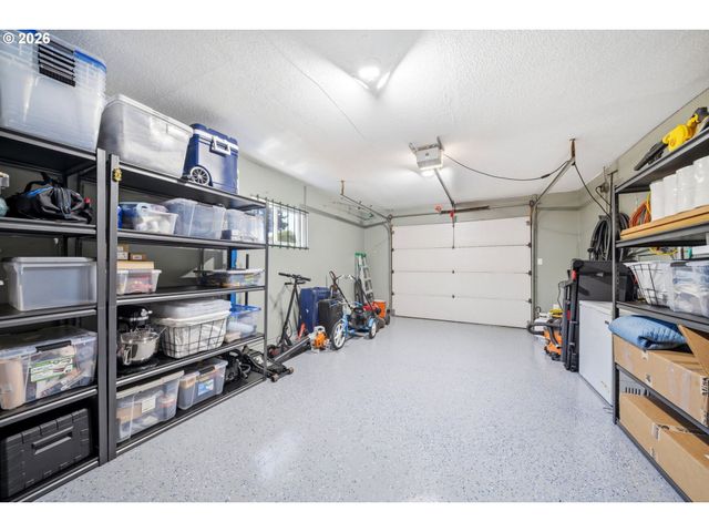 4567 Se WHITE LAKE Rd, Milwaukie, OR 97222