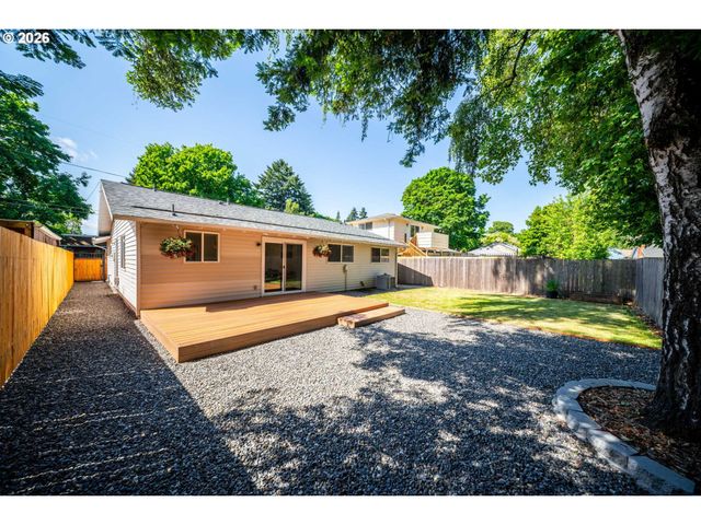4567 Se WHITE LAKE Rd, Milwaukie, OR 97222