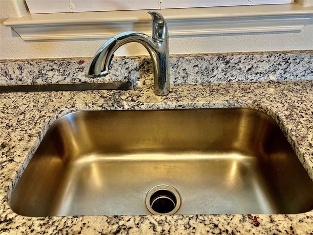 1814 Fergus Drive, Ponder, TX 76259